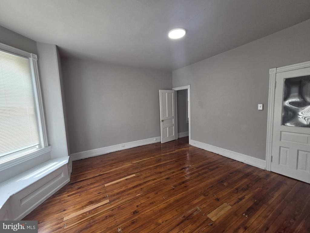 5109 Knox Street - Photo 12