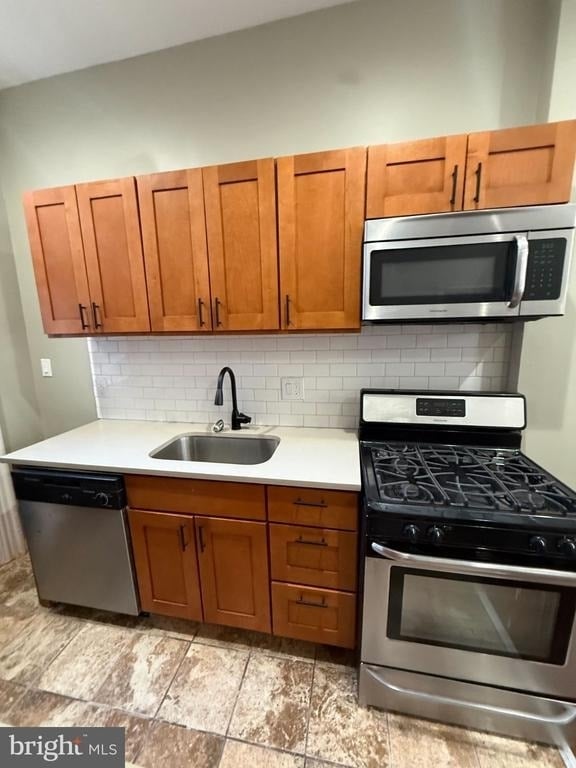 1714 W Girard Avenue - Photo 1