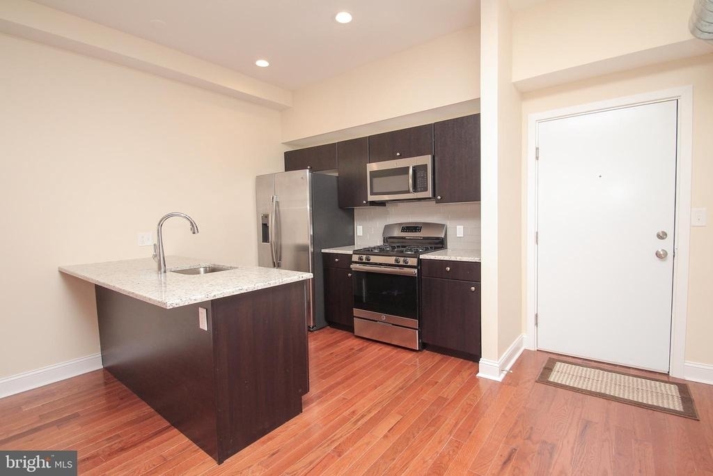 1218 S 8th Street - Photo 1