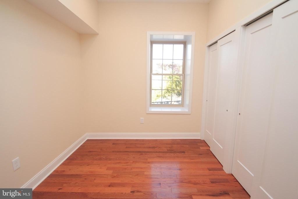 1218 S 8th Street - Photo 9