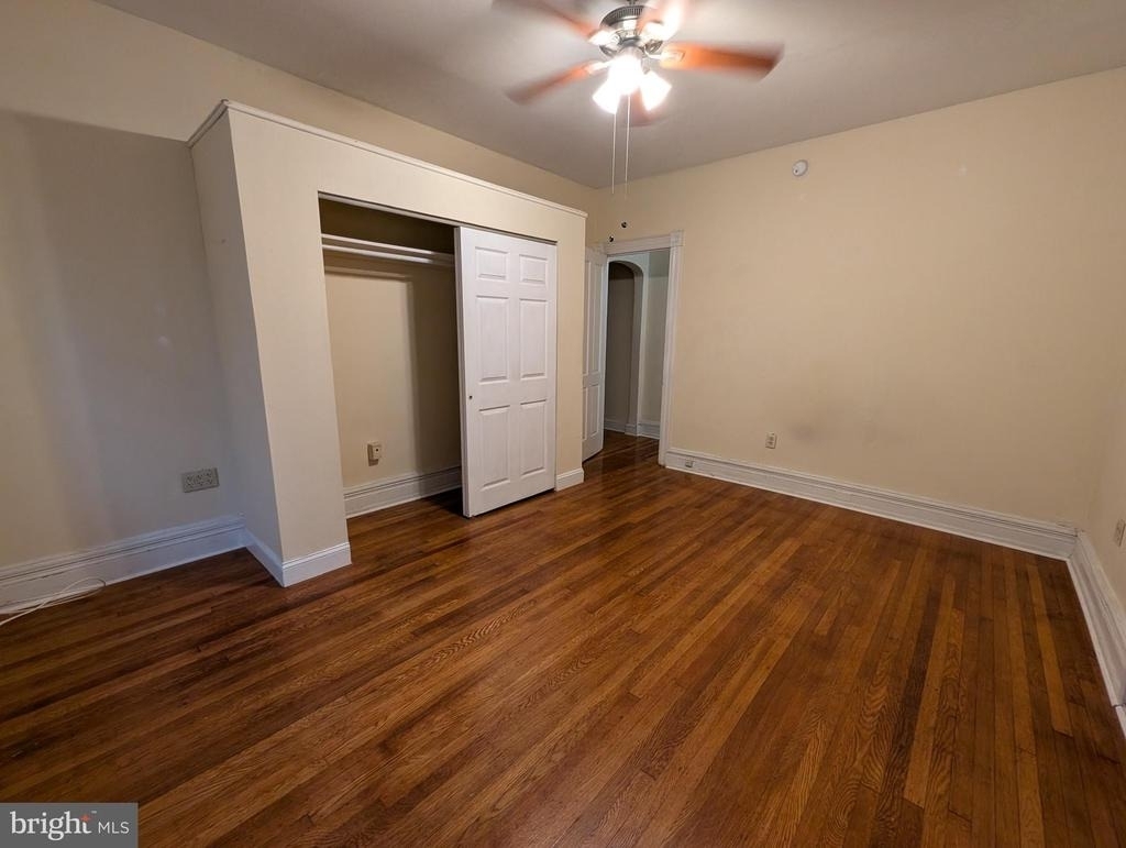 304 W School House Lane - Photo 8