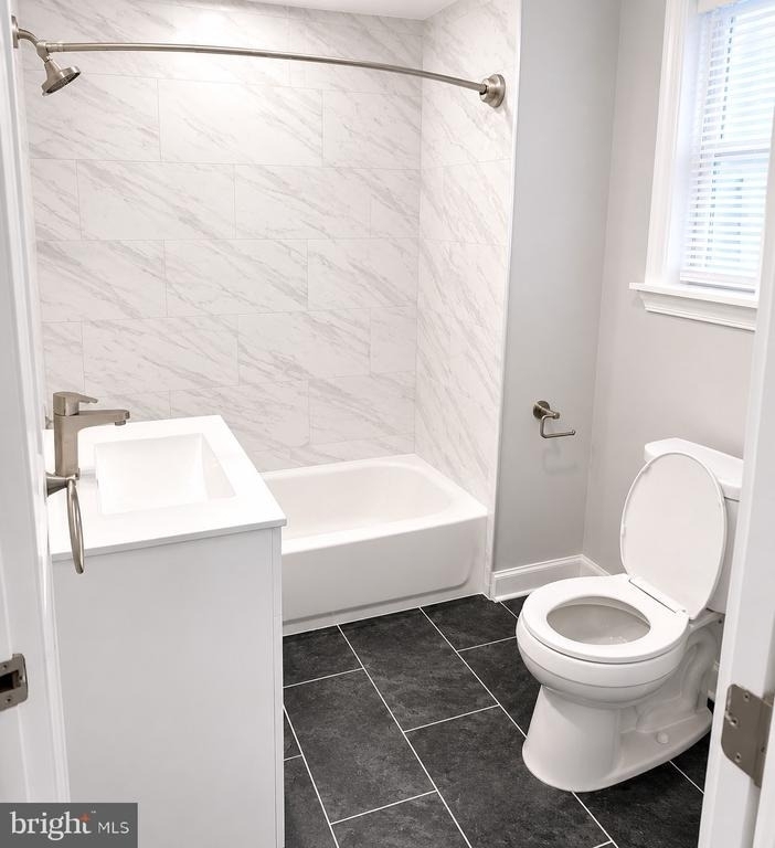 3133 Euclid Avenue - Photo 12