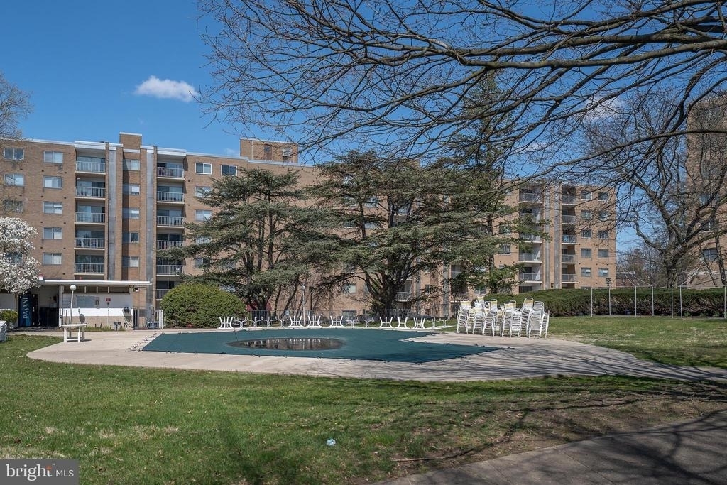 100 West Avenue - Photo 16