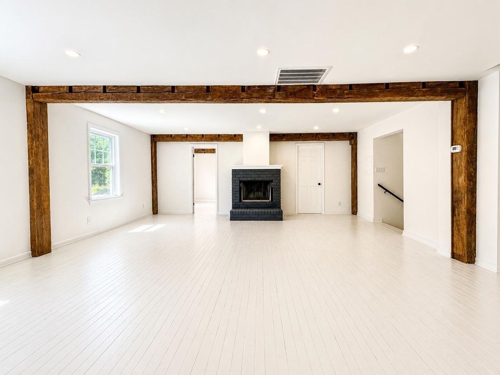 15300 Red Arrow Highway - Photo 3