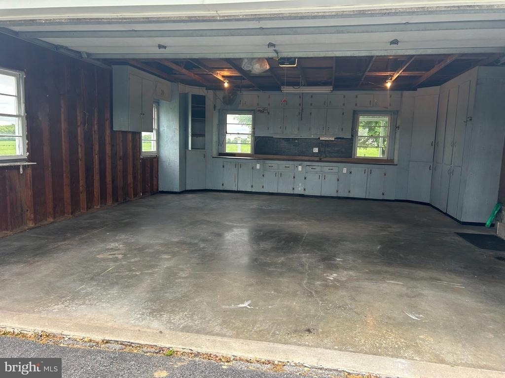 1968 Lehman Road - Photo 3