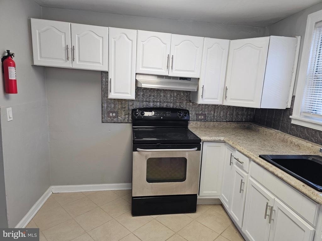 1301 Hook Road - Photo 9