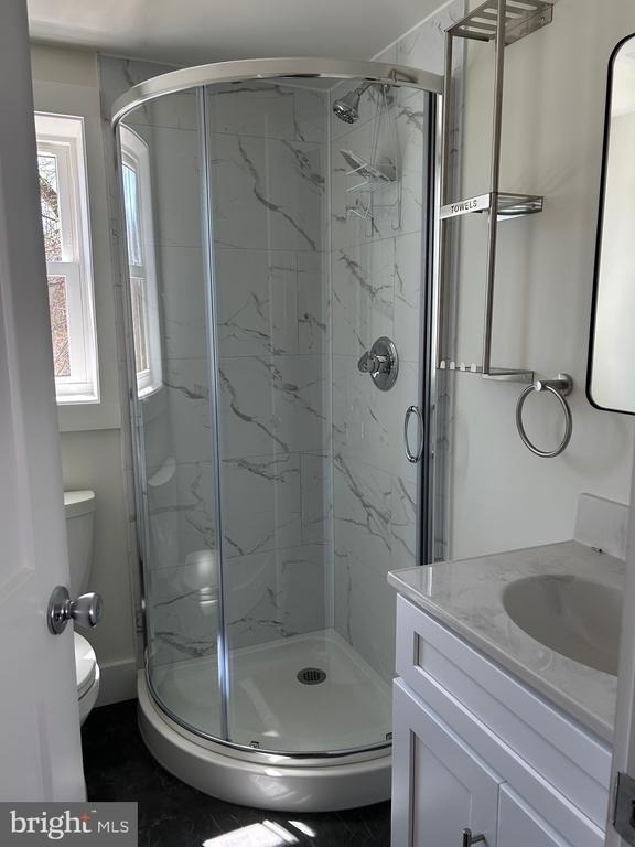 146 N Walnut Street - Photo 9
