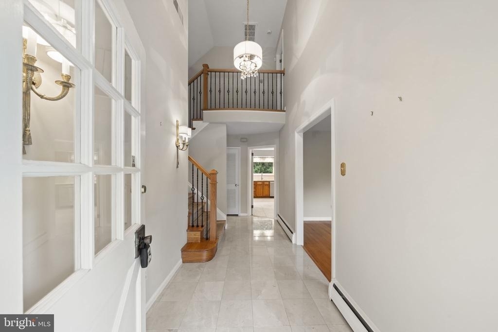 1026 Waltham Road - Photo 2