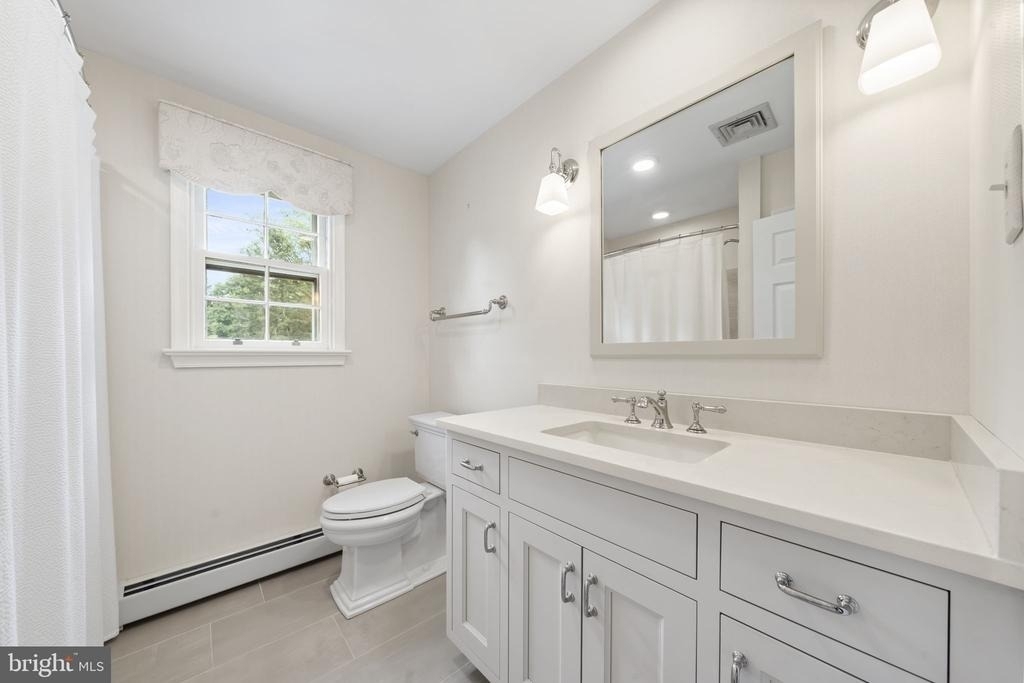 1026 Waltham Road - Photo 19