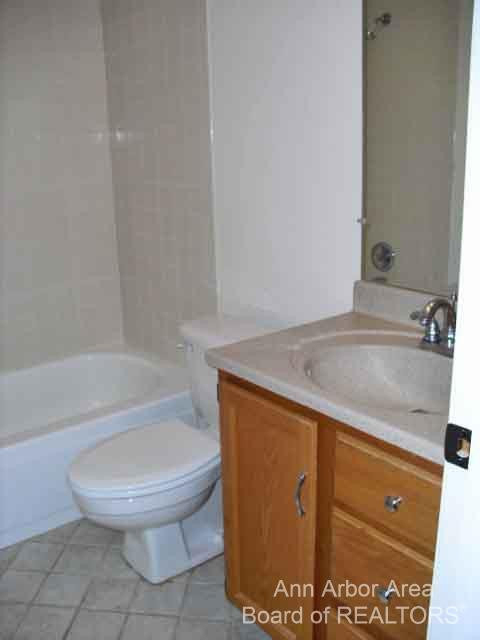 4299 Pine Ridge Court - Photo 12