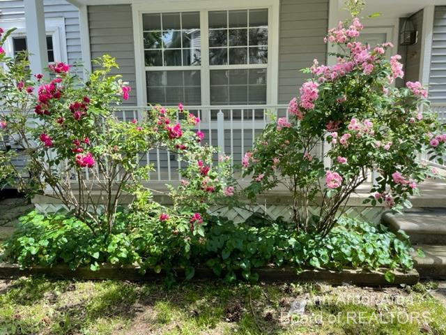 4299 Pine Ridge Court - Photo 2