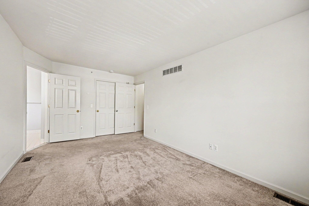 2878 Barclay Way - Photo 17