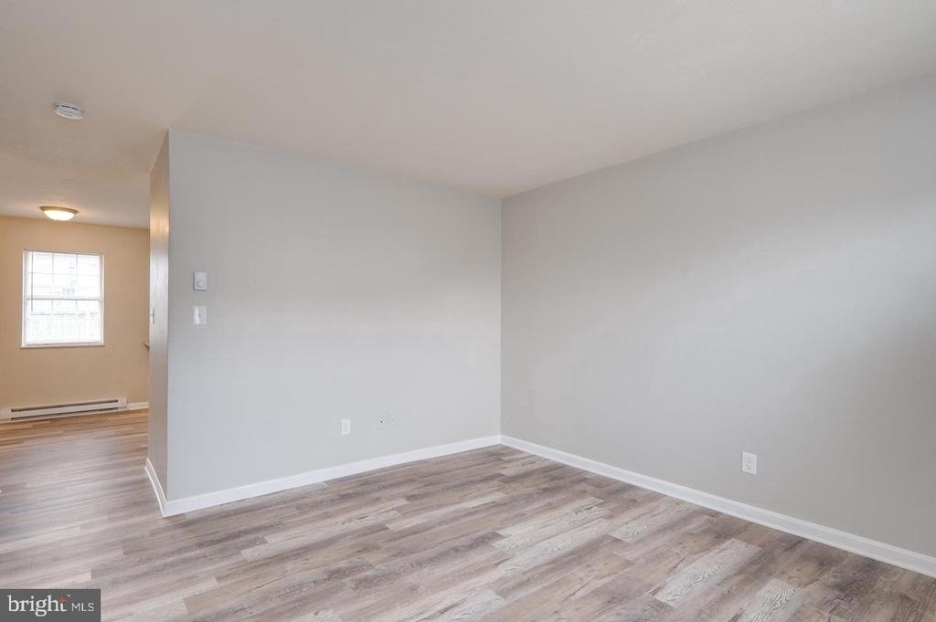65 North St - Photo 2