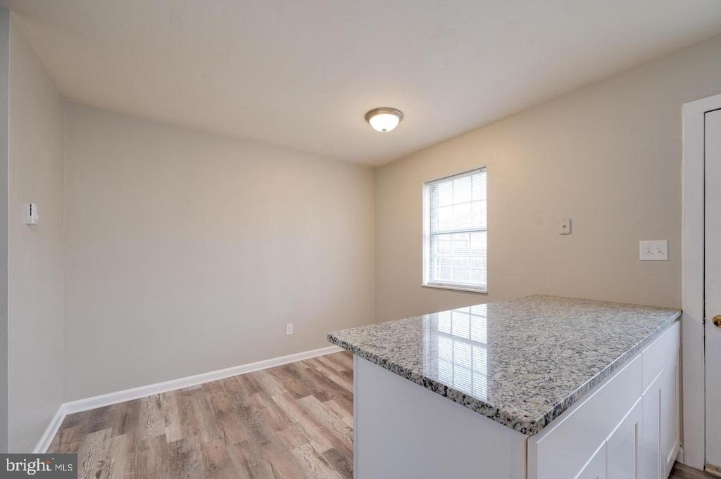 65 North St - Photo 5