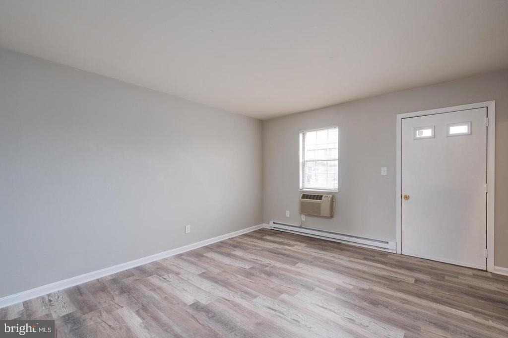 65 North St - Photo 4