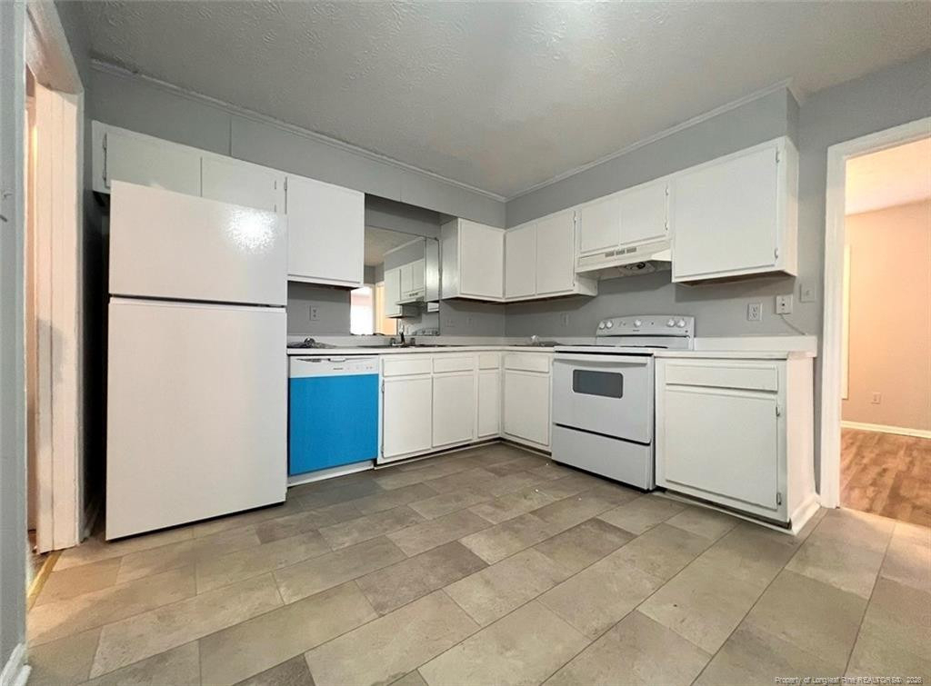 7013 Darnell Street - Photo 3