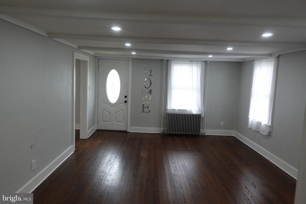 11 Main Street - Photo 6