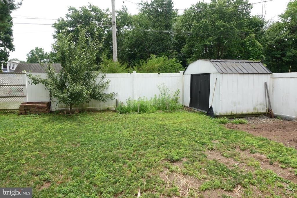 11 Main Street - Photo 21