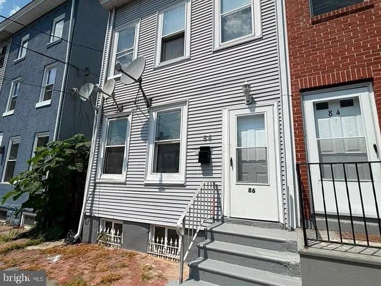 86 Spring Street - Photo 0