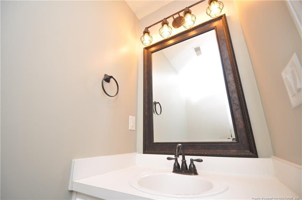 202 Thorncrest Drive - Photo 13