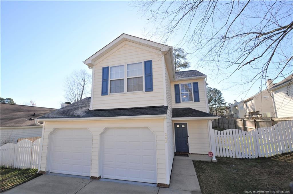 202 Thorncrest Drive - Photo 0