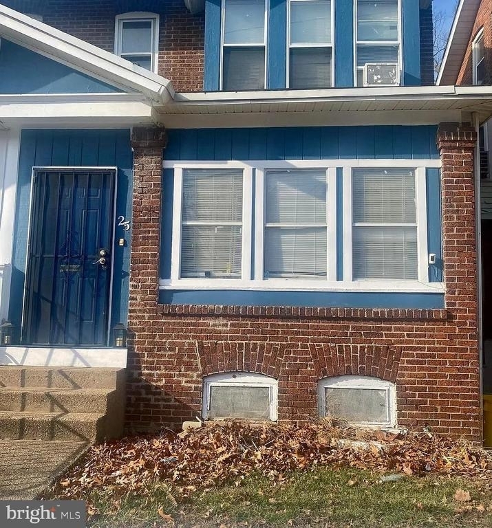25 Laurel Avenue - Photo 0
