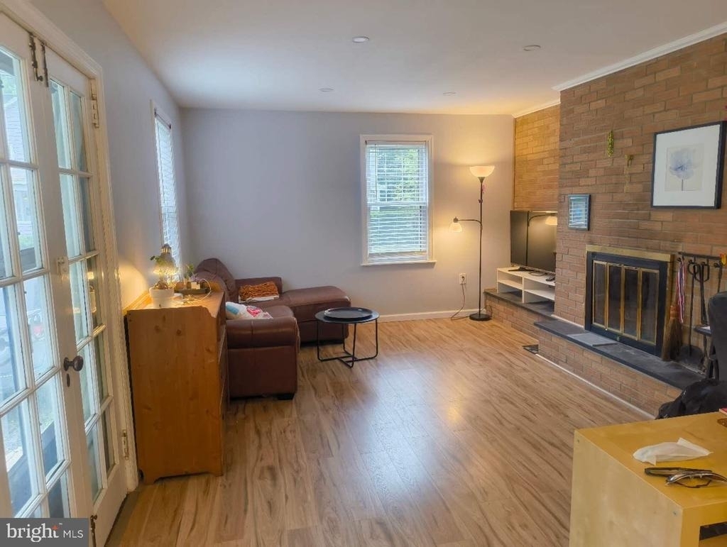 218 Birch Avenue - Photo 3