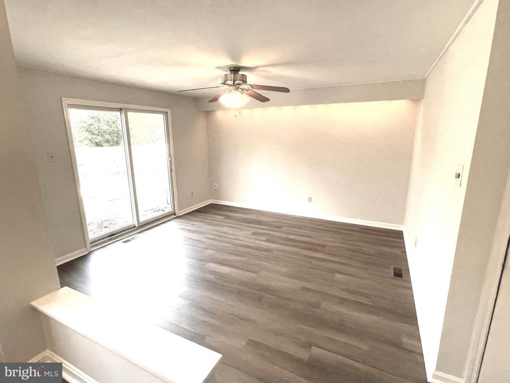 1717 Red Oak Road - Photo 3