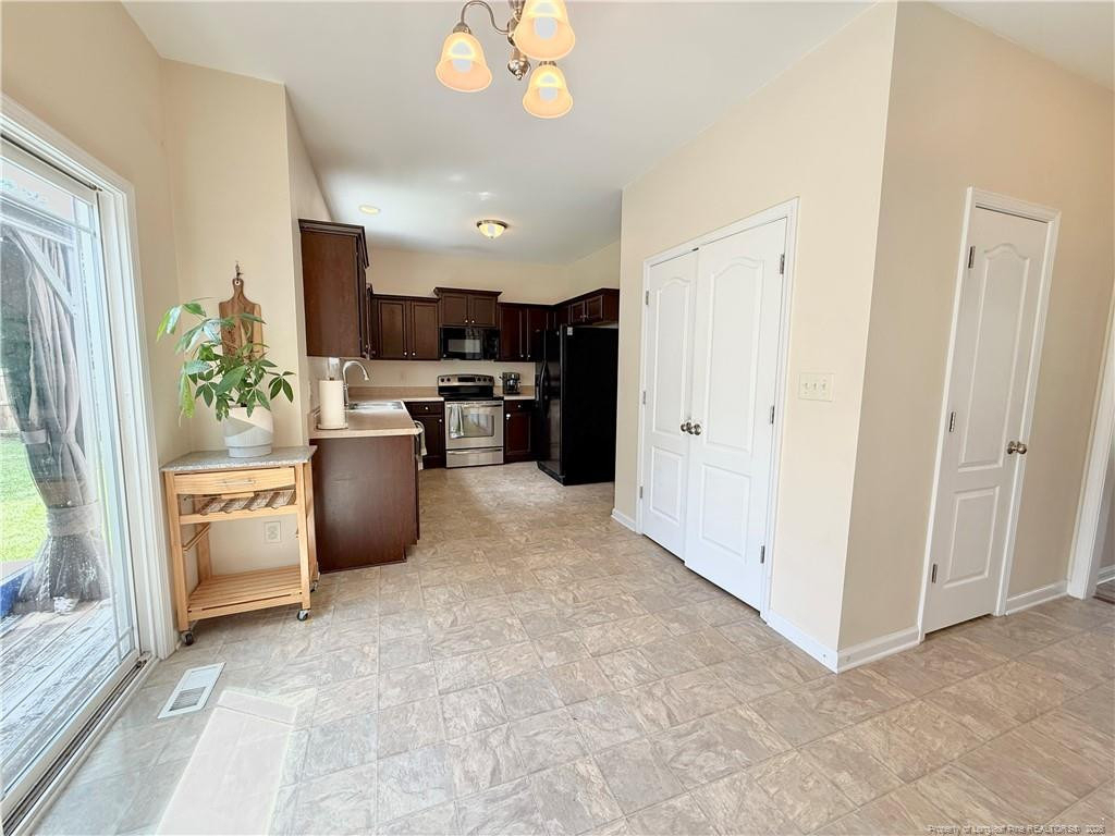 675 Omaha Drive - Photo 7