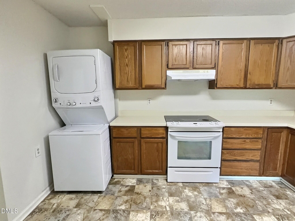 1515 E Franklin Street - Photo 12