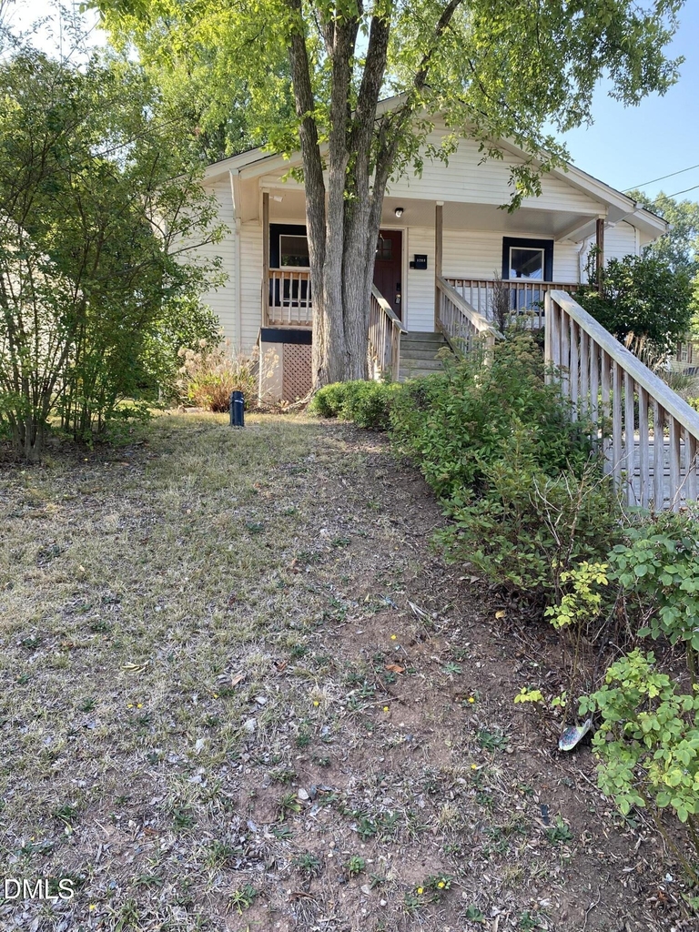 1208 Drew Street - Photo 1