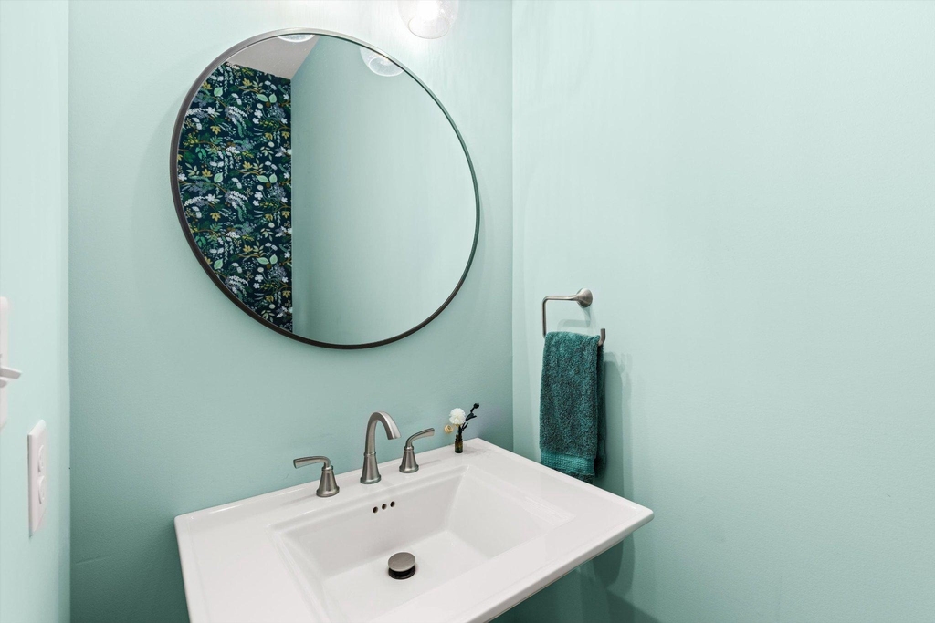 10203 Battle Colors Lane - Photo 38