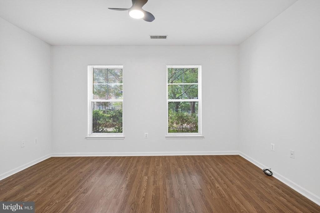 1321 Karen Boulevard - Photo 23