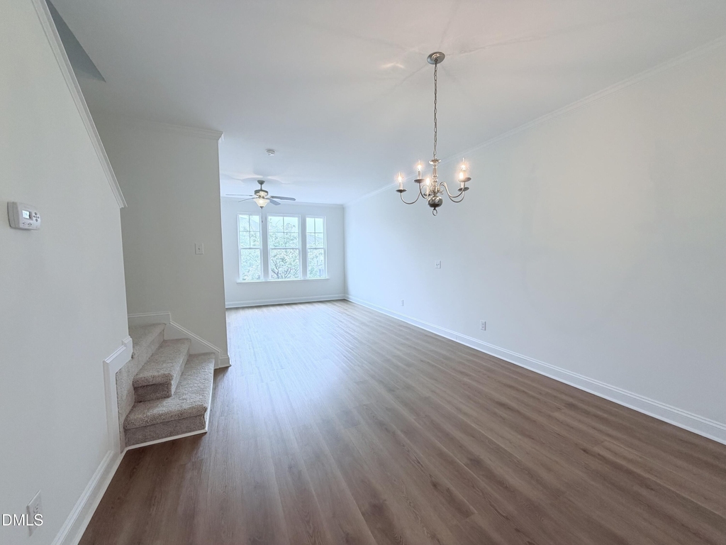 275 Michigan Avenue - Photo 2