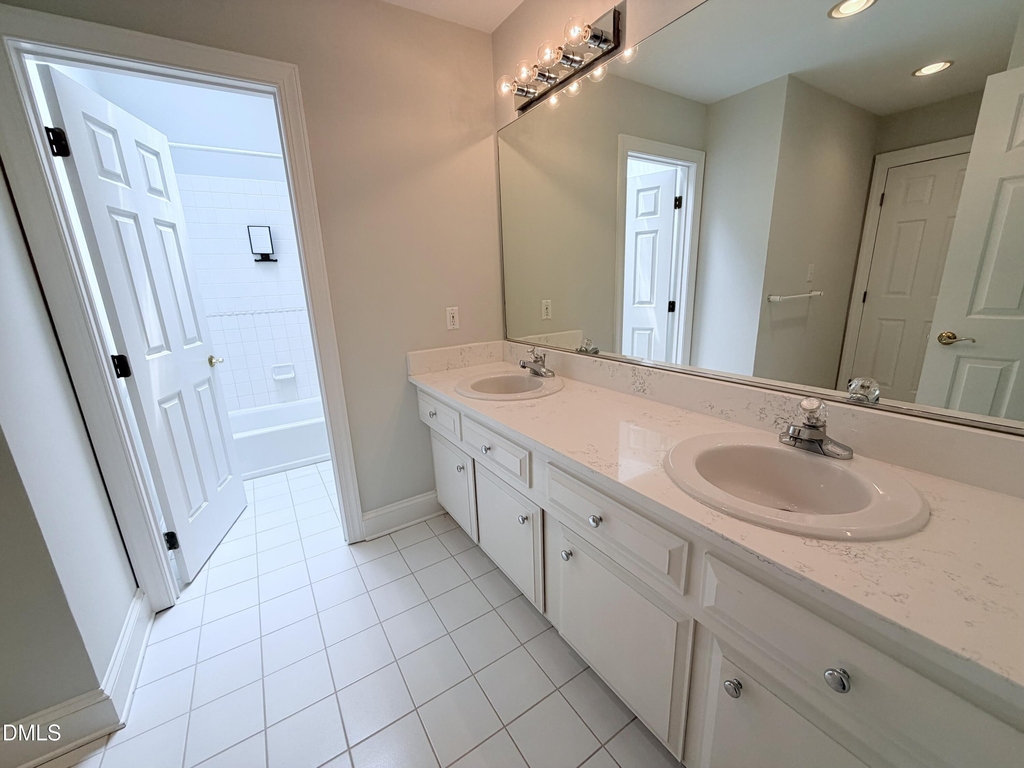 73201 Burrington - Photo 15