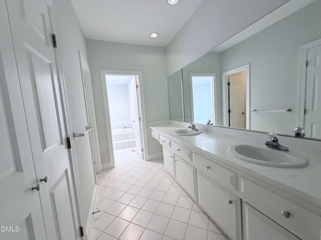 73201 Burrington - Photo 7