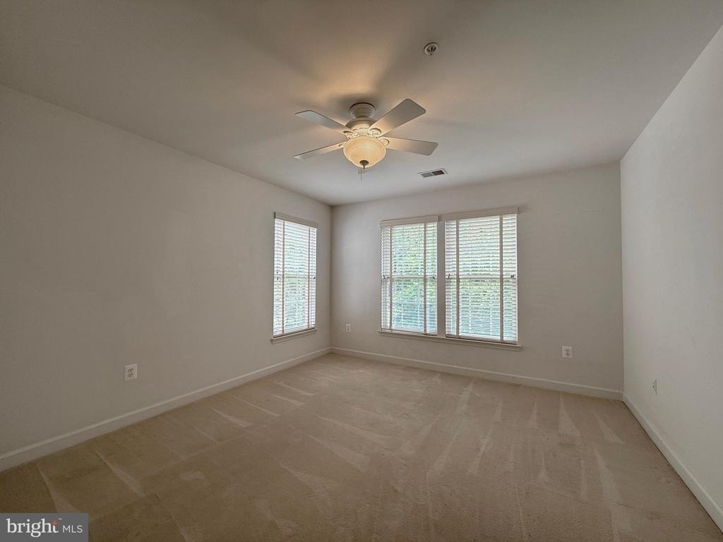 4415 Medallion Drive - Photo 37
