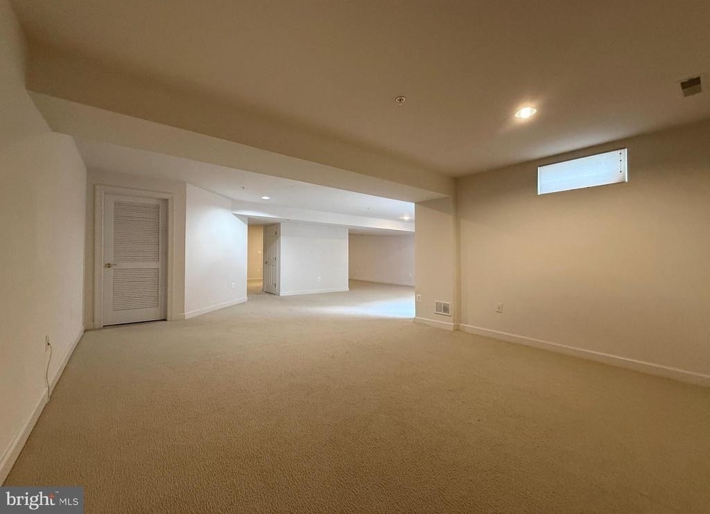 4415 Medallion Drive - Photo 44