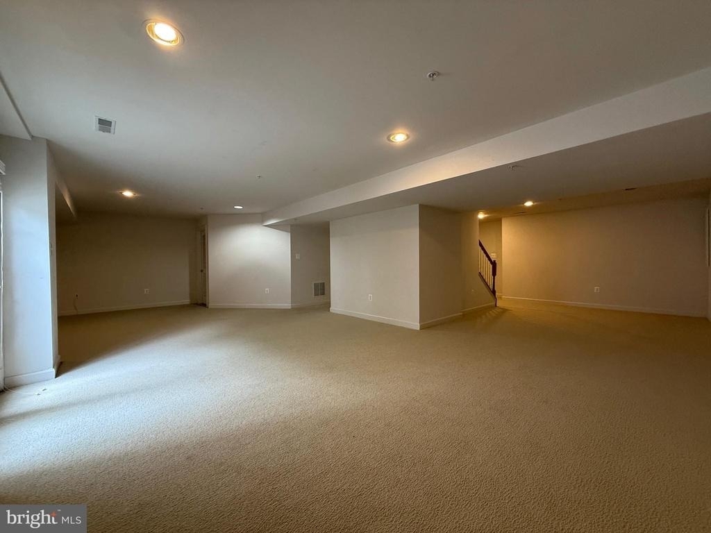 4415 Medallion Drive - Photo 43