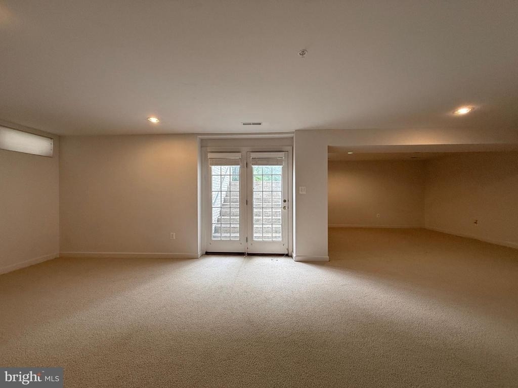 4415 Medallion Drive - Photo 42