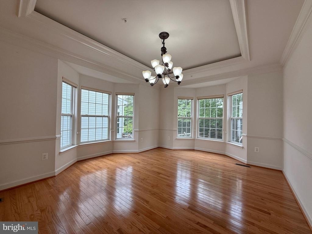 4415 Medallion Drive - Photo 3