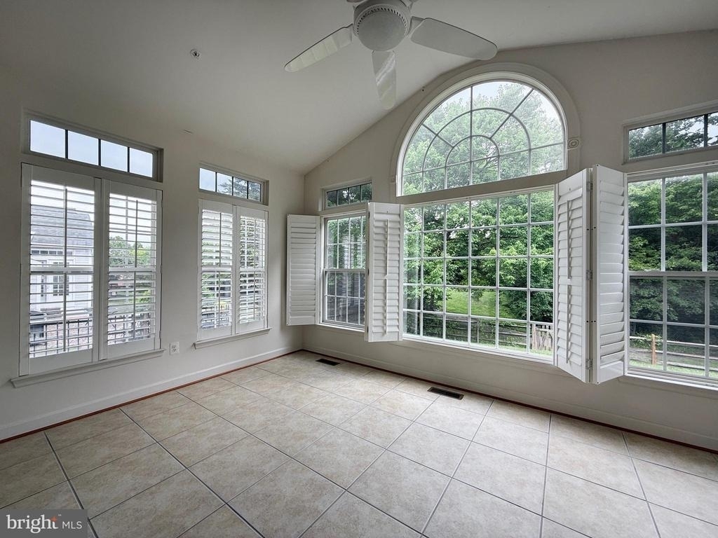 4415 Medallion Drive - Photo 19