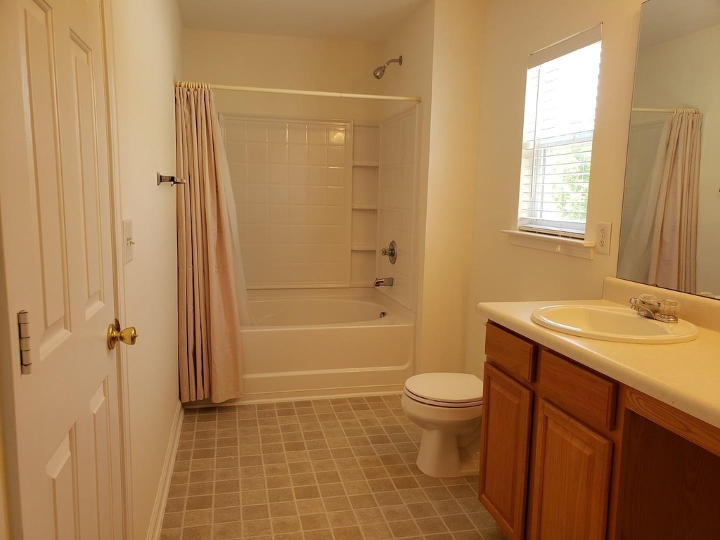 718 Delta Downs Drive - Photo 11