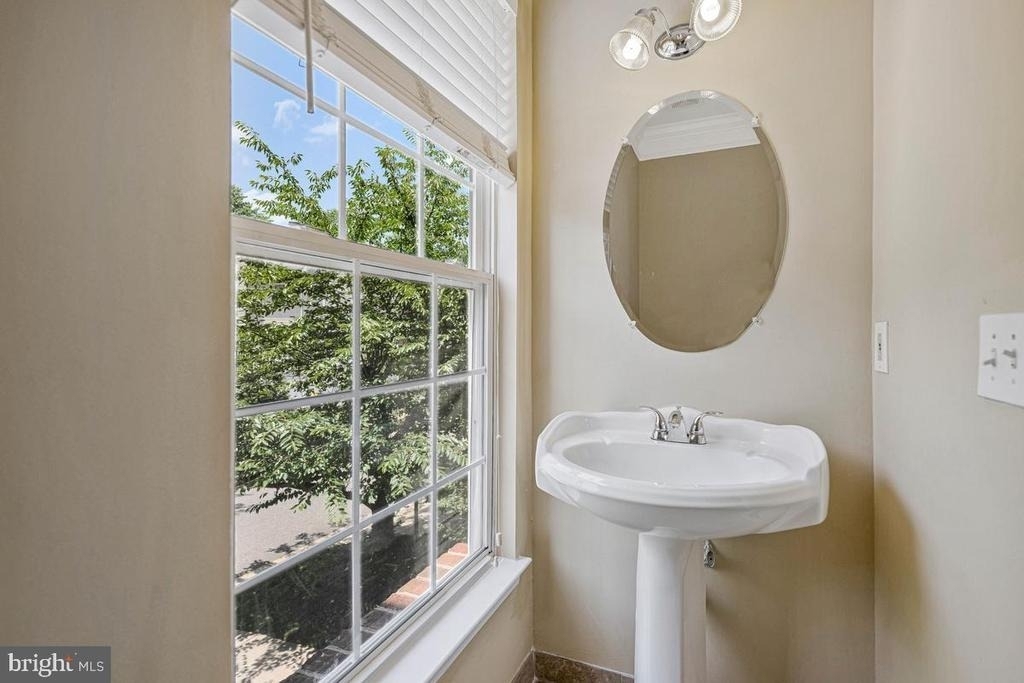 1815 Spanish Oak Lane - Photo 18