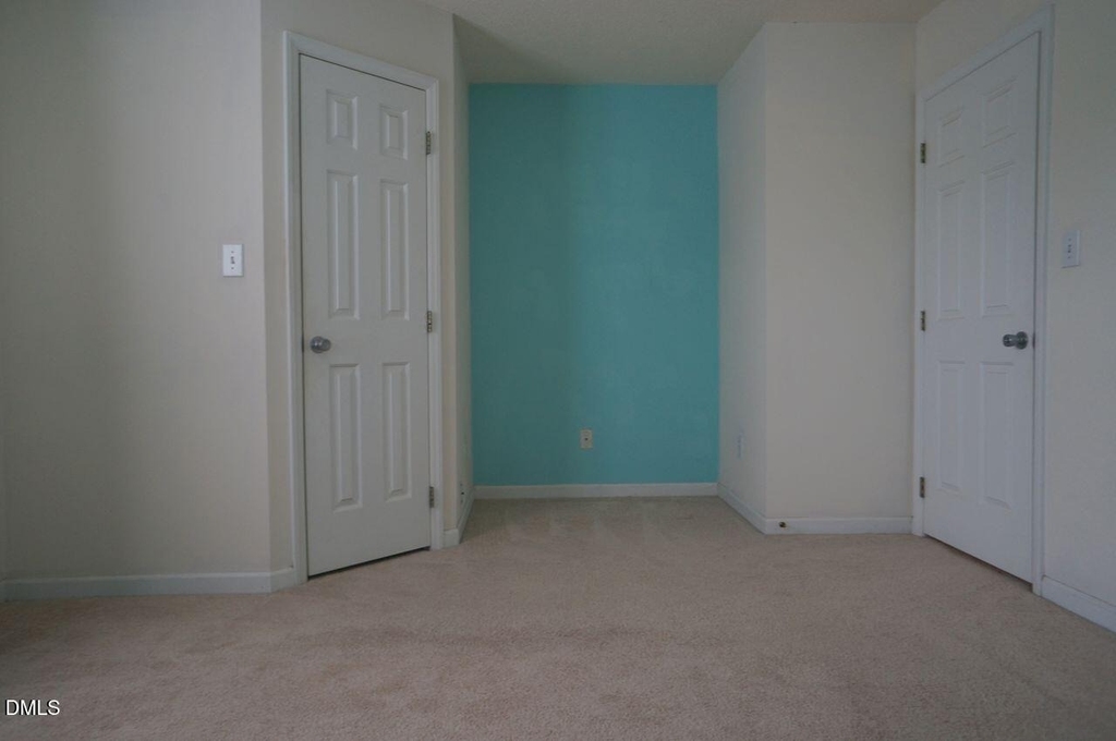 312 Commons Drive - Photo 12