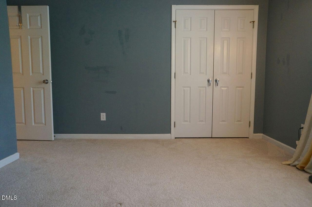 312 Commons Drive - Photo 17