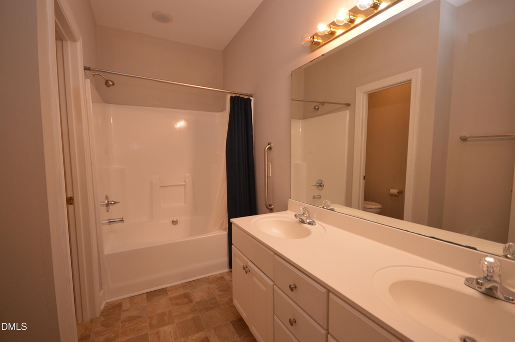 3319 Philmont Drive - Photo 16