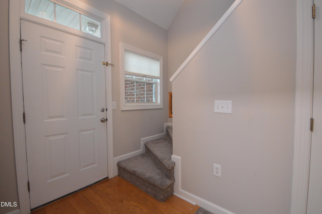 3319 Philmont Drive - Photo 2
