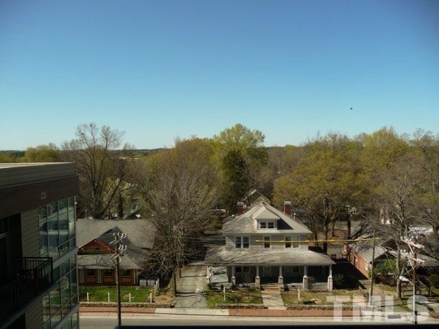 140 W Franklin Street - Photo 10