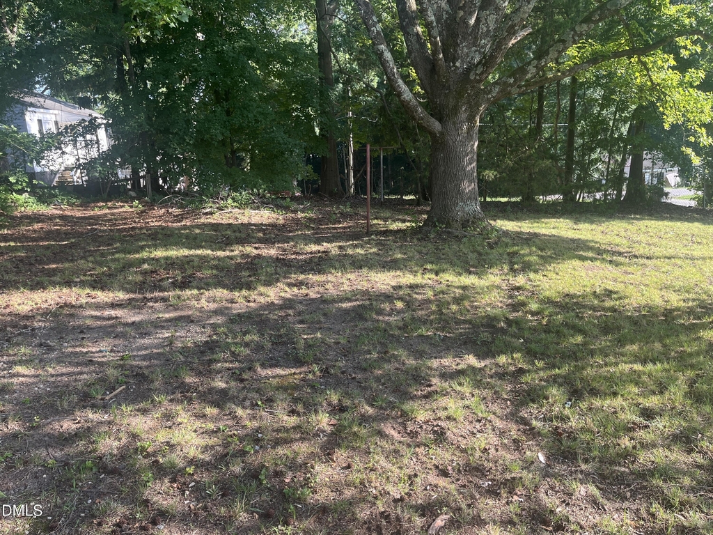 504 Powell Street - Photo 3